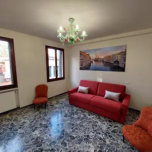 Residenza Donini In 1 Apartment Venedig